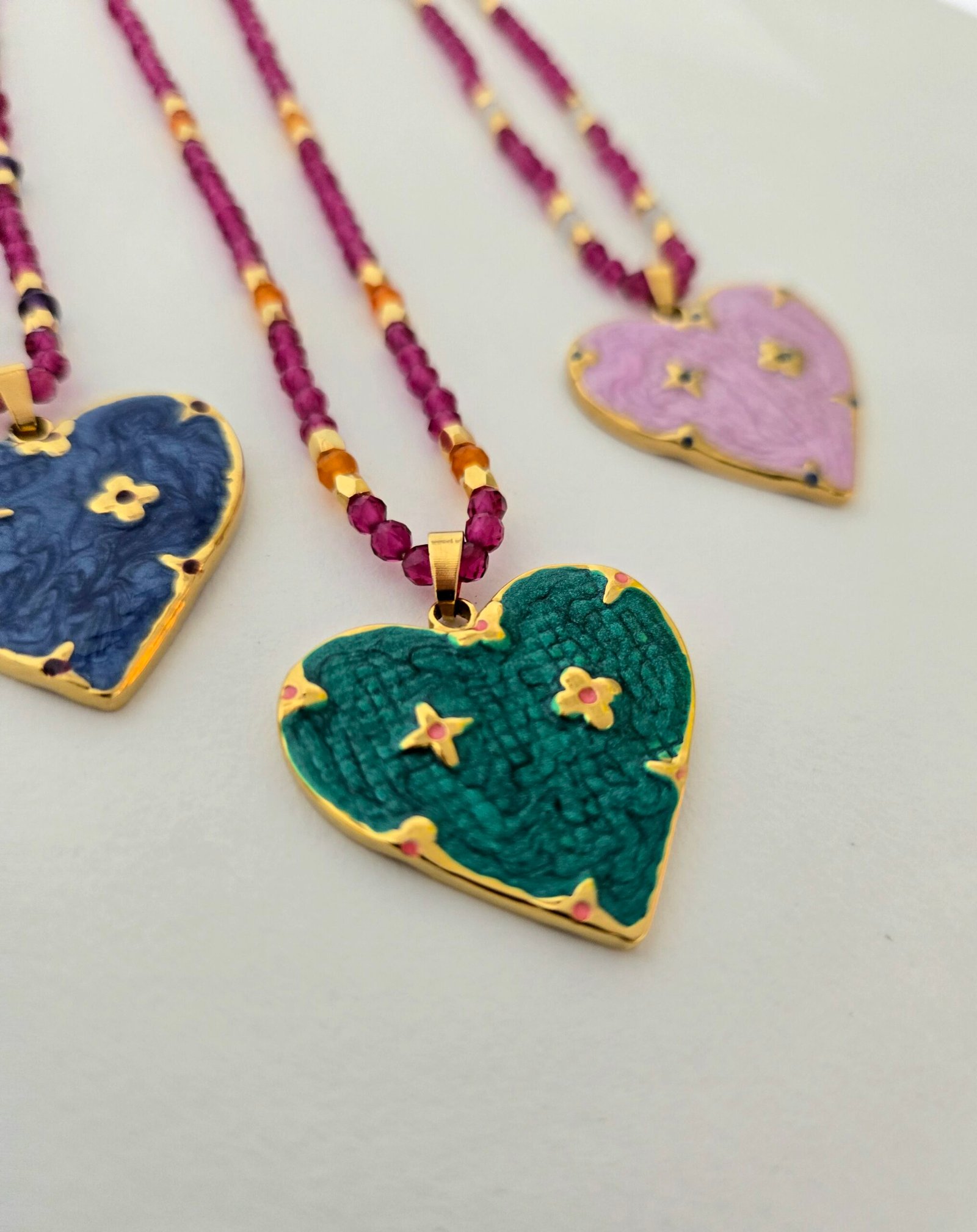 Iridizon κολιέ καρδιά σμάλτο & κρύσταλλα