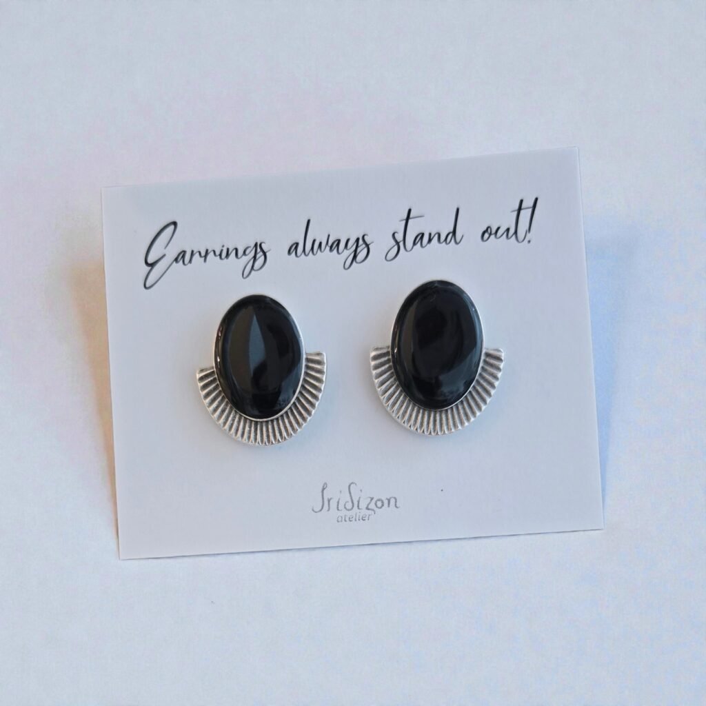 Iridizon σκουλαρίκια οβάλ με σμάλτο s