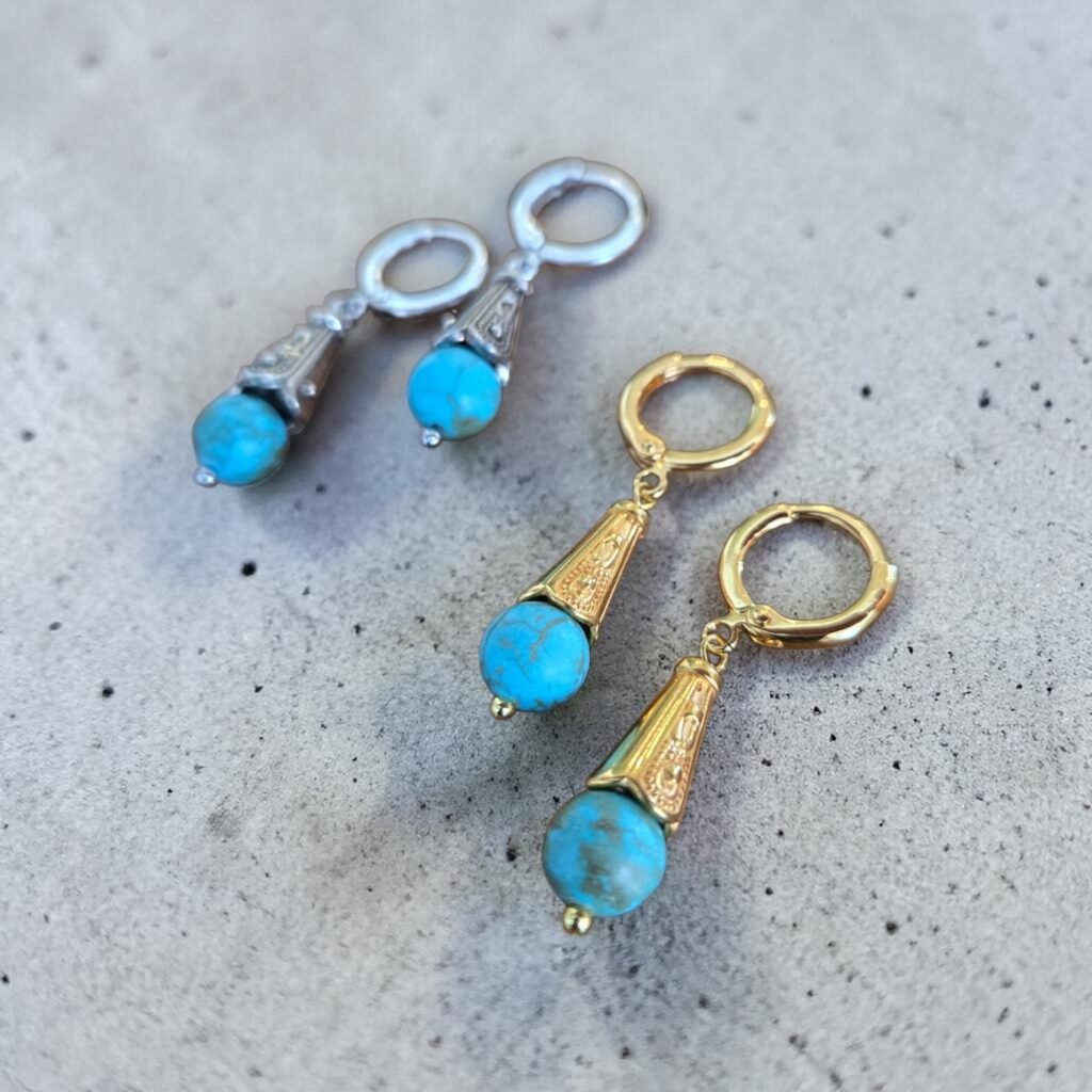 Iridizon σκουλαρίκια κώνοι τυρκουάζ