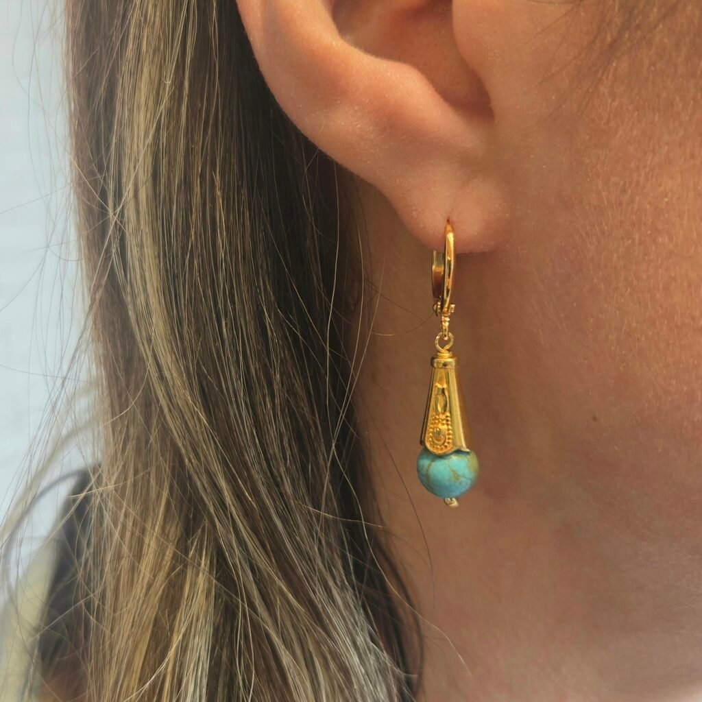 Iridizon σκουλαρίκια κώνοι τυρκουάζ